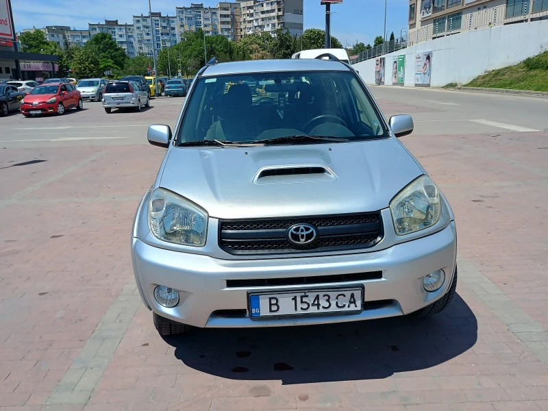 Toyota Rav4 Д4Д, снимка 9 - Автомобили и джипове - 46483211