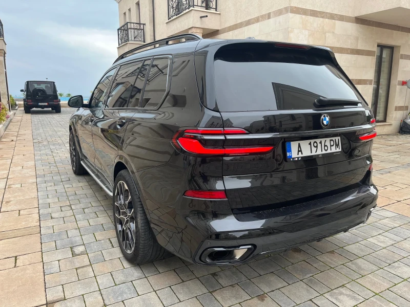 BMW X7 4.0D/Xdrive/M-Sport Pro/6+ 1/Lizing!!!, снимка 4 - Автомобили и джипове - 47960349