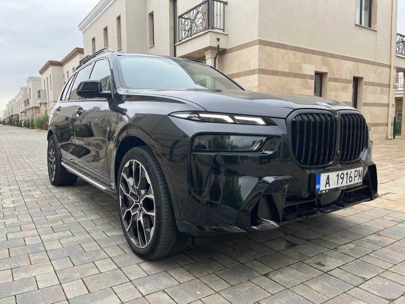 BMW X7 4.0D/Xdrive/M-Sport Pro/6+ 1/Lizing!!!, снимка 2 - Автомобили и джипове - 47960349