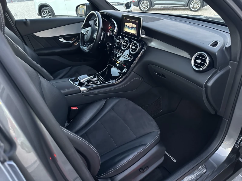 Mercedes-Benz GLC 250 d 4MATIC AMG LINE, снимка 10 - Автомобили и джипове - 52859495