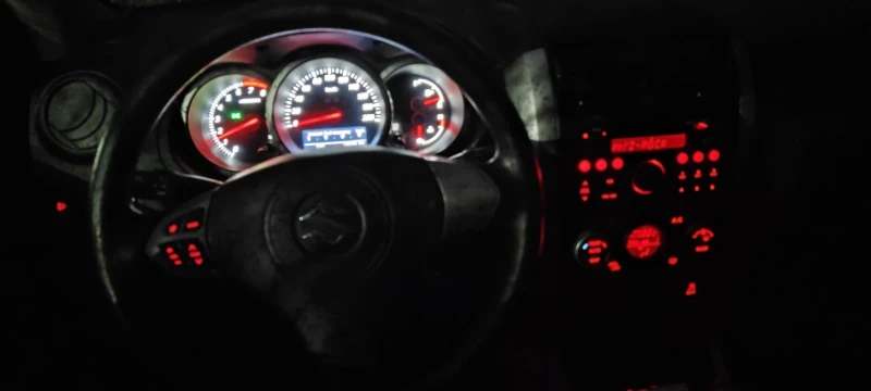 Suzuki Grand vitara 1, 6 16v.Газ, 140 000км, снимка 17 - Автомобили и джипове - 52893751