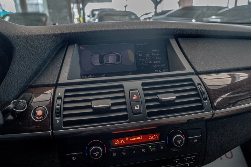 BMW X6 35d/xDrive/M-Sport/PDC/F1/Xenon, снимка 10 - Автомобили и джипове - 53160706