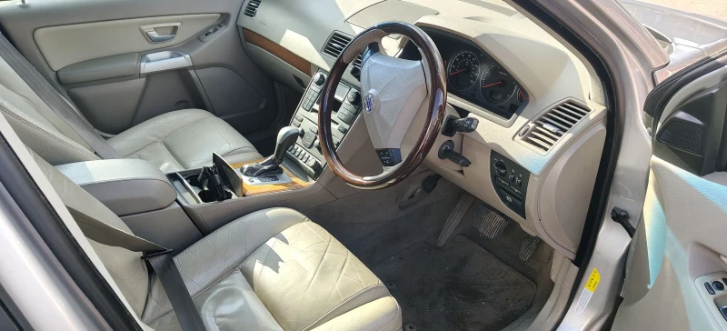 Volvo Xc90 2.4 D5 90000км 7м, снимка 13 - Автомобили и джипове - 53505474