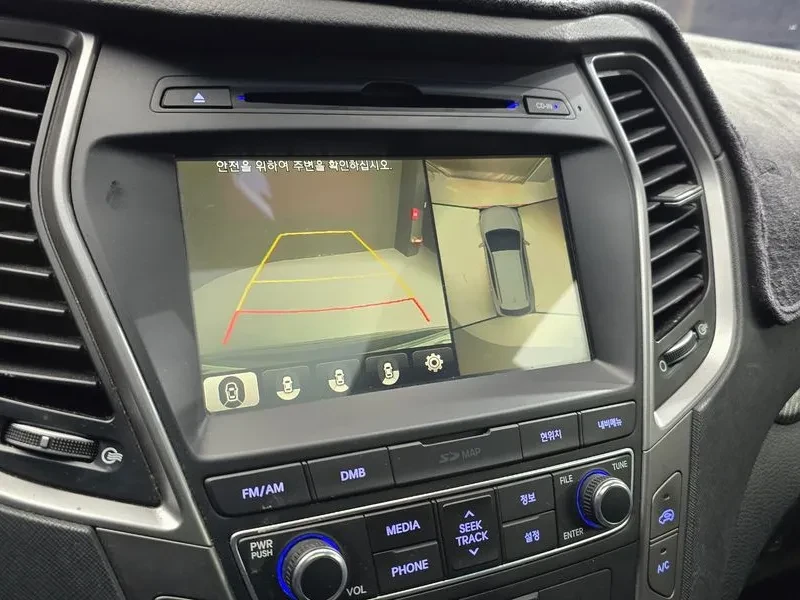 Hyundai Santa fe 2.0 CRDi 4WD, снимка 15 - Автомобили и джипове - 53958365