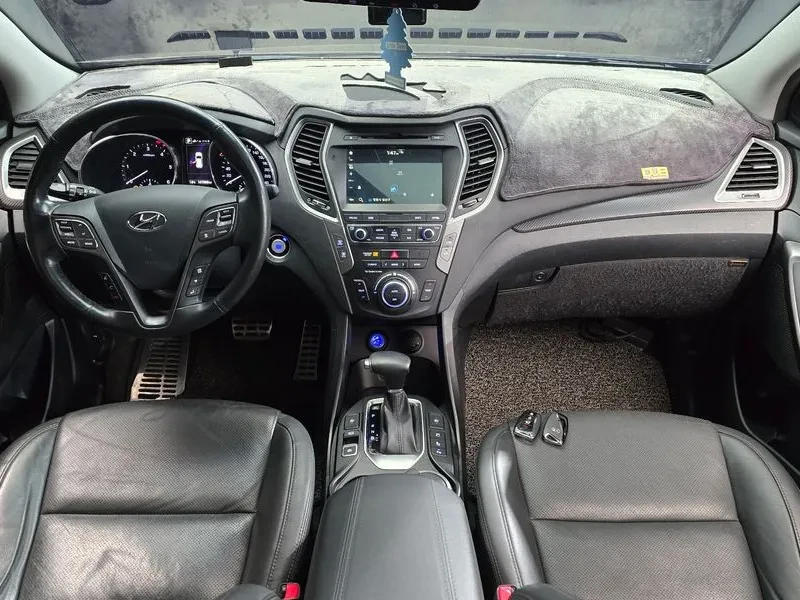 Hyundai Santa fe 2.0 CRDi 4WD, снимка 7 - Автомобили и джипове - 53958365