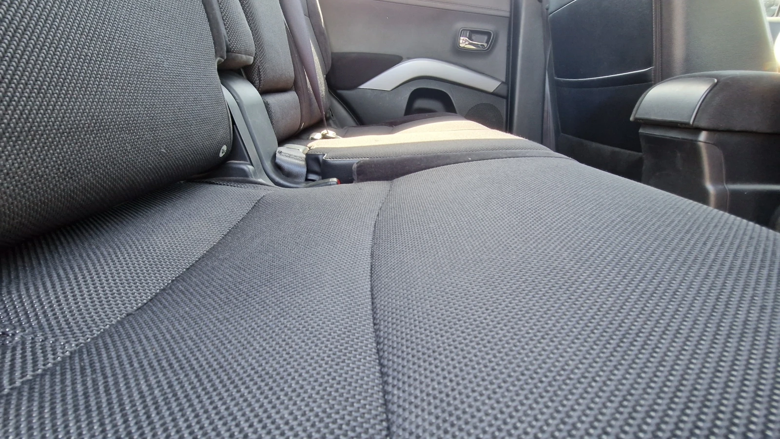 Mitsubishi Outlander 2.2 DI-D LP Intense+  | Mobile.bg � ����������� 12