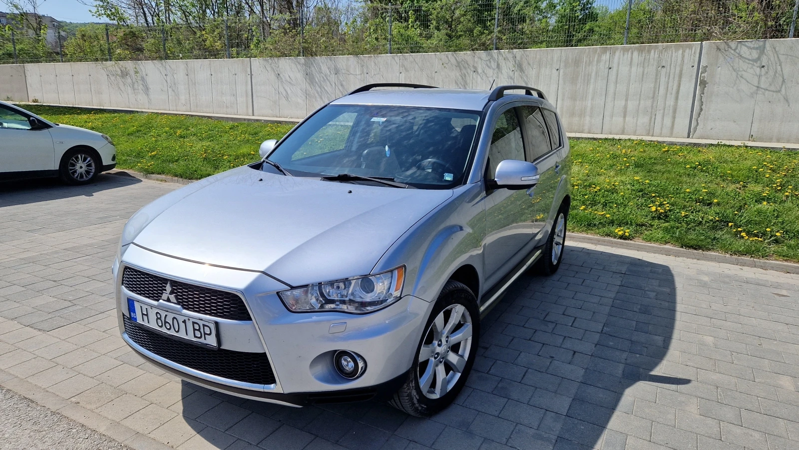 Mitsubishi Outlander 2.2 DI-D LP Intense+  | Mobile.bg � ����������� 1