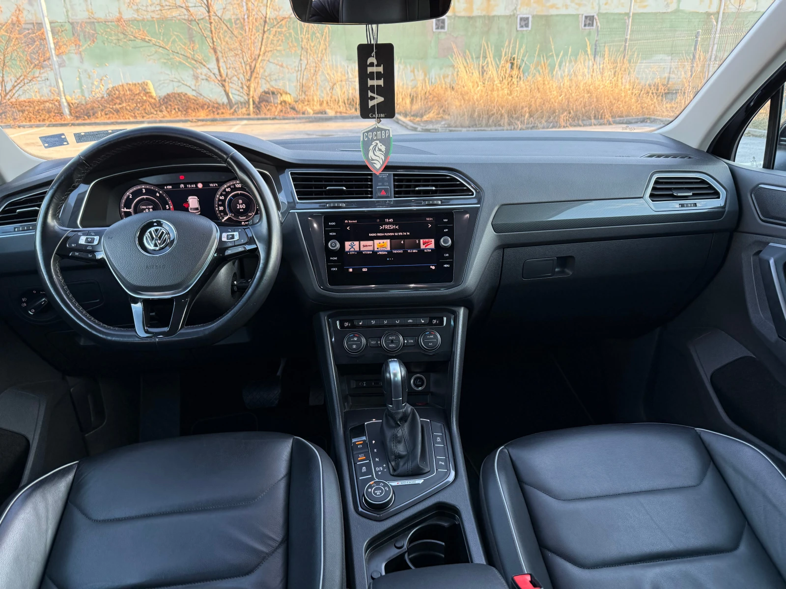 VW Tiguan R-Line 4x4, Digital, LED, Кожа - изображение 10