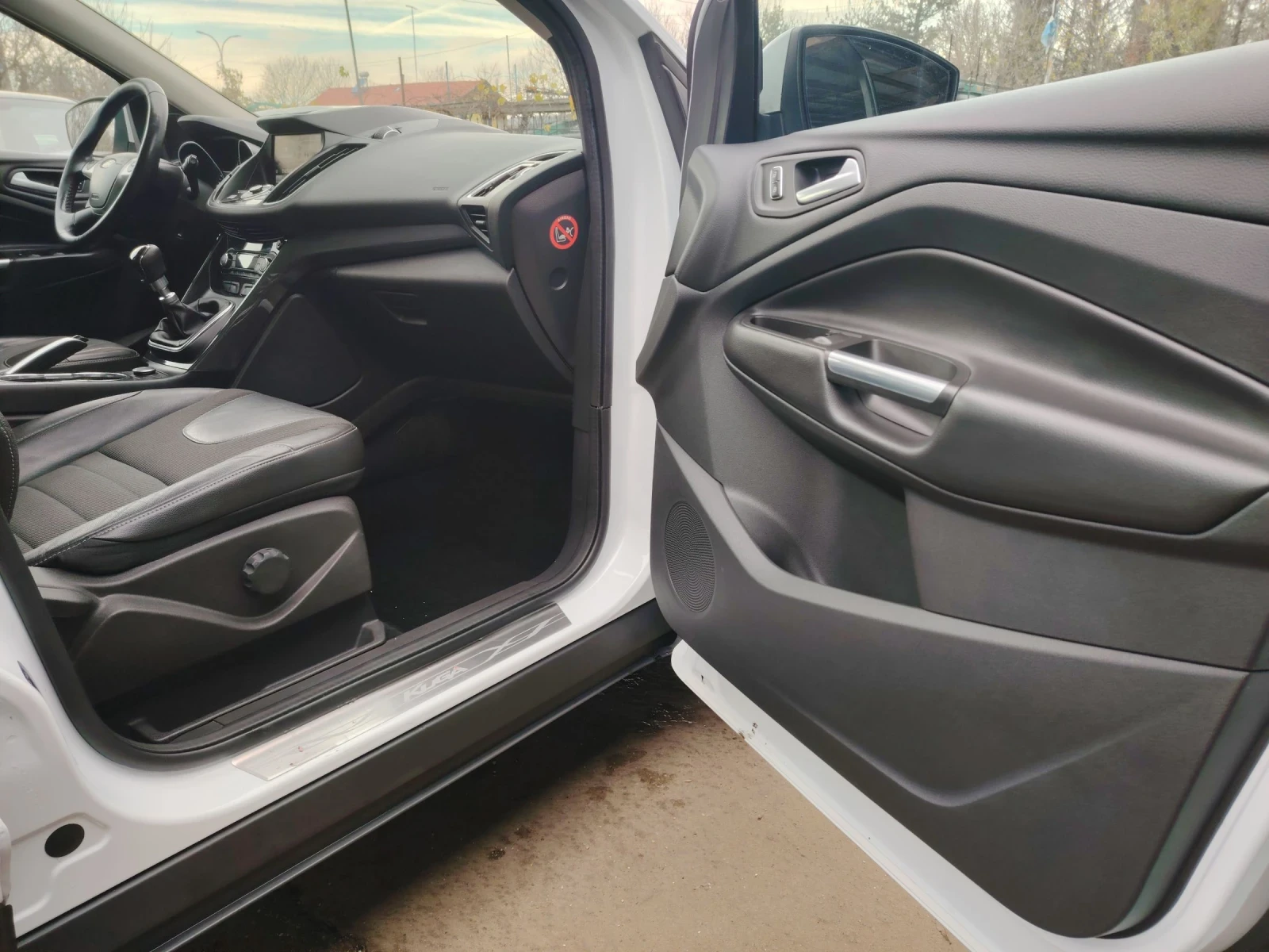 Ford Kuga 2.0 - изображение 5