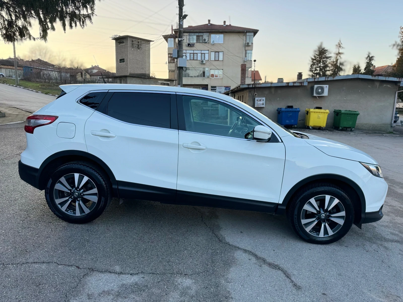 Nissan Qashqai 1.5 DCI / 110 к.с / J11, снимка 6 - Автомобили и джипове - 53839748