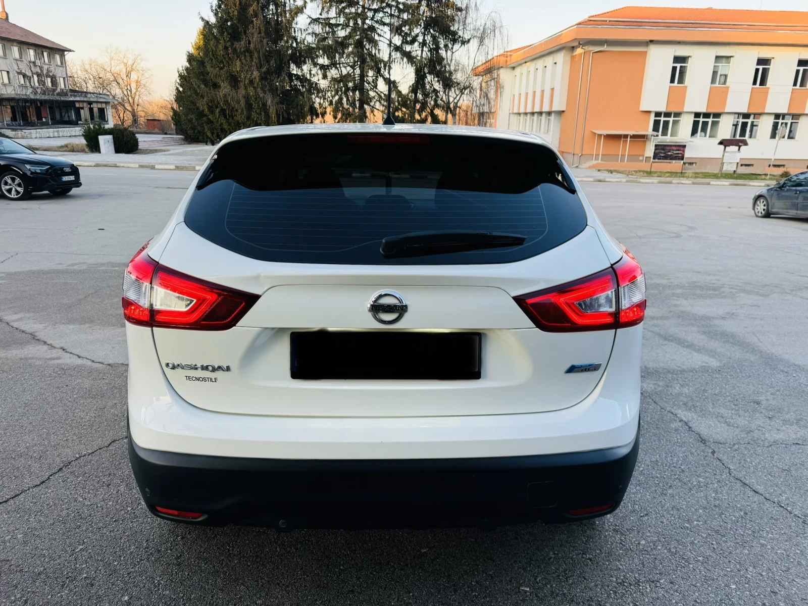 Nissan Qashqai 1.5 DCI / 110 к.с / J11, снимка 4 - Автомобили и джипове - 53839748