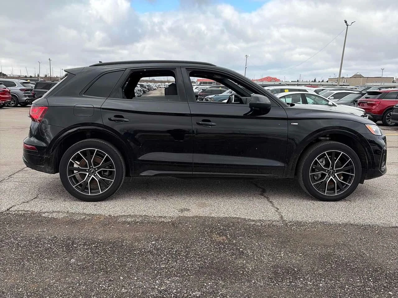 Audi Q5 * Progressiv * CARFAX * ЦЕНА ДО БГ, снимка 3 - Автомобили и джипове - 54001774