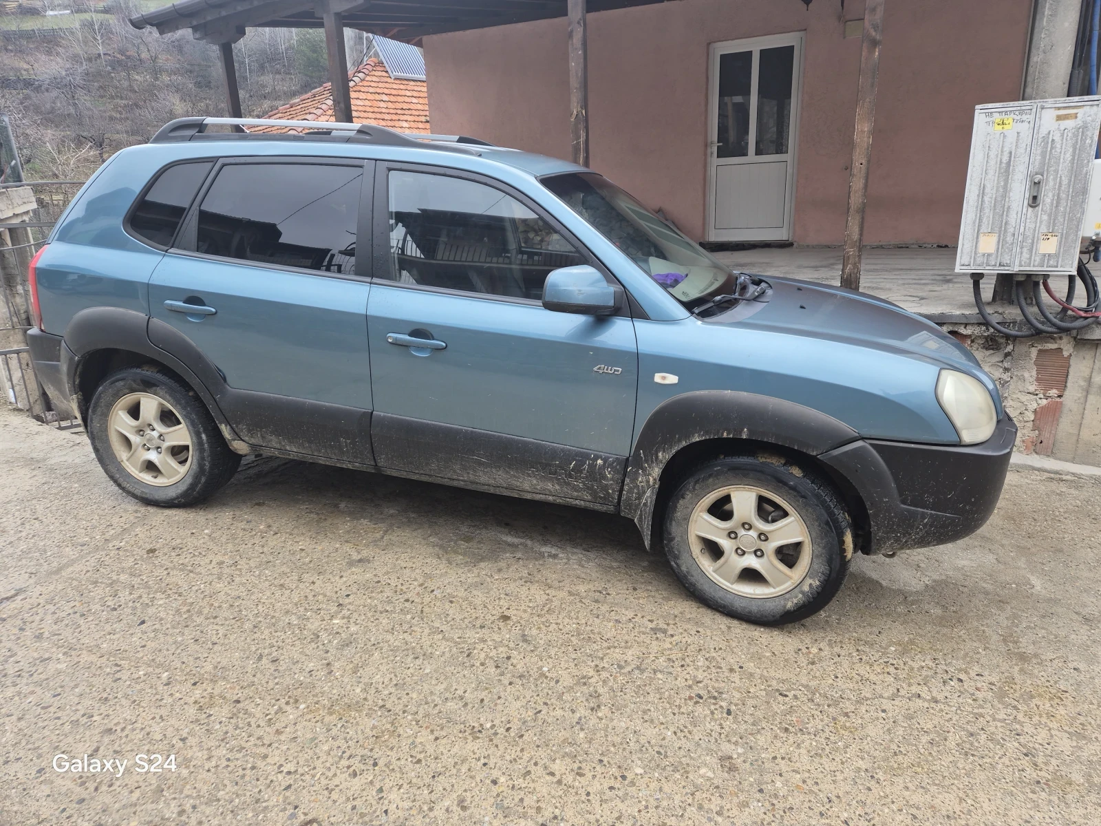 Hyundai Tucson, снимка 3 - Автомобили и джипове - 54161937