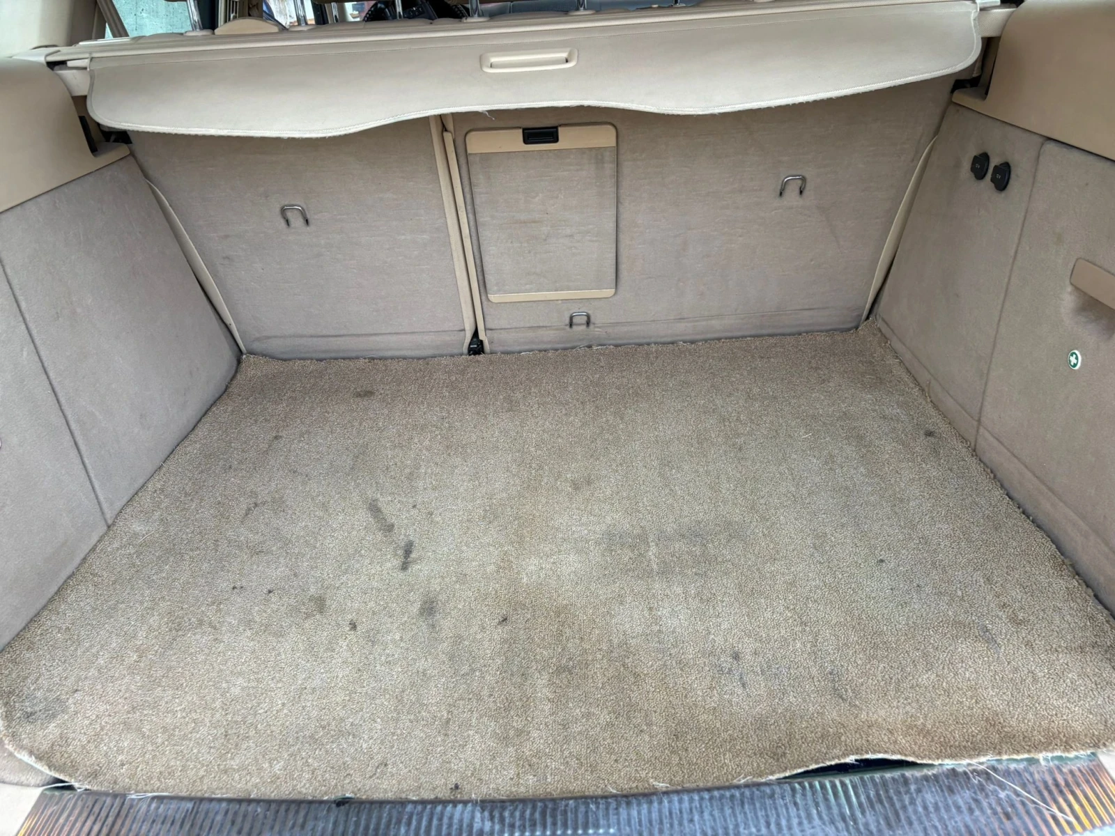 VW Touareg, снимка 16 - Автомобили и джипове - 54175491