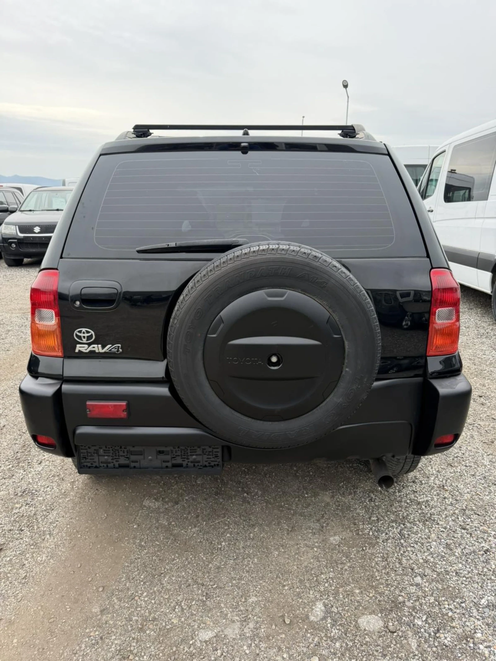 Toyota Rav4, снимка 7 - Автомобили и джипове - 54240612