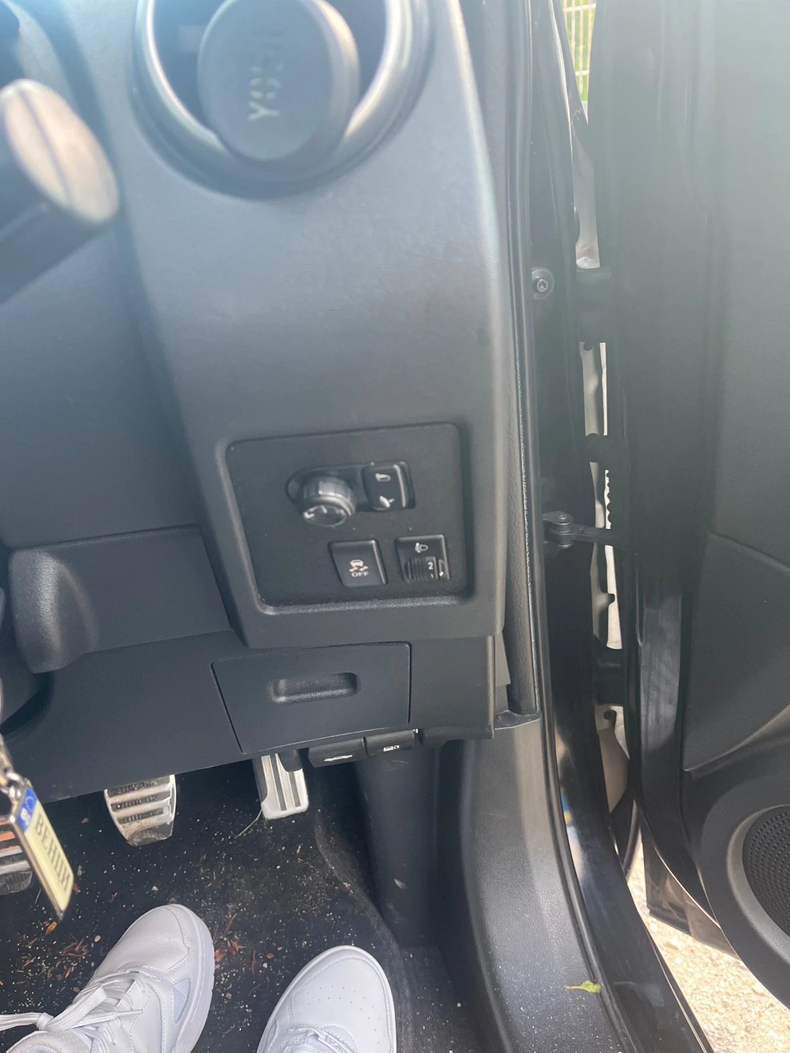 Nissan Qashqai, снимка 7 - Автомобили и джипове - 54588513