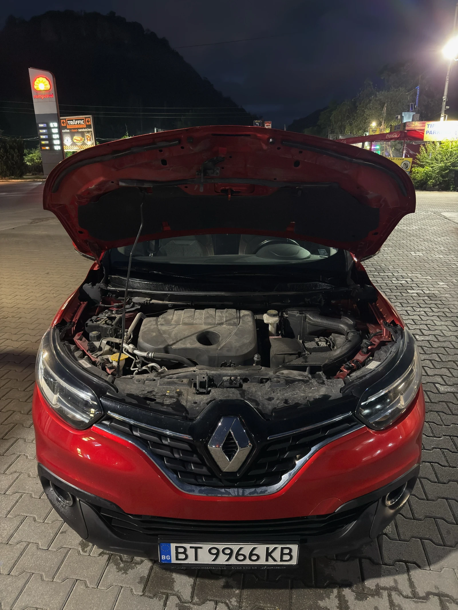 Renault Kadjar, снимка 10 - Автомобили и джипове - 54783550