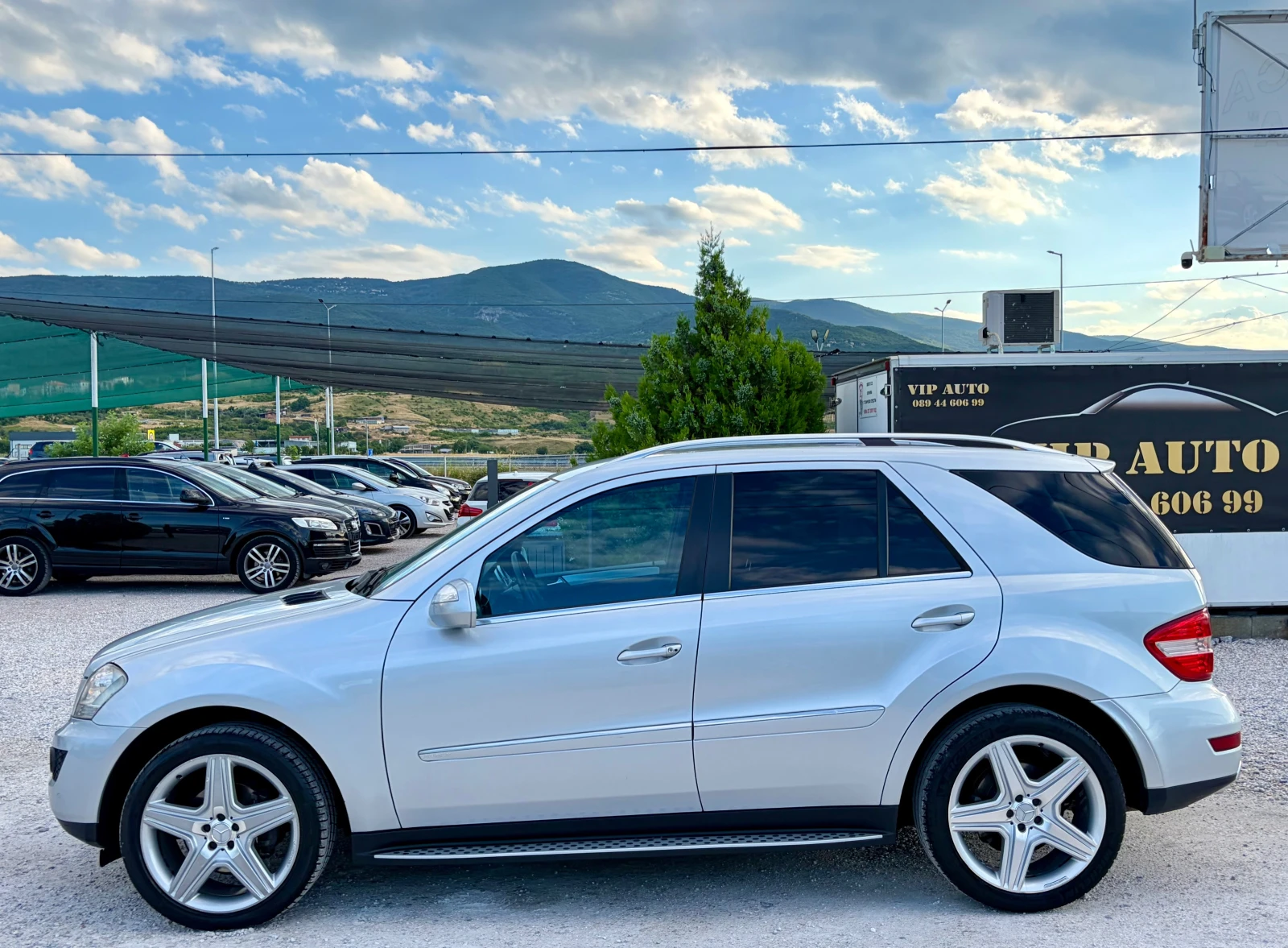Mercedes-Benz ML 320 CDI PREMIUM FACELIFT 213000 км РЕАЛНИ, снимка 8 - Автомобили и джипове - 54985574