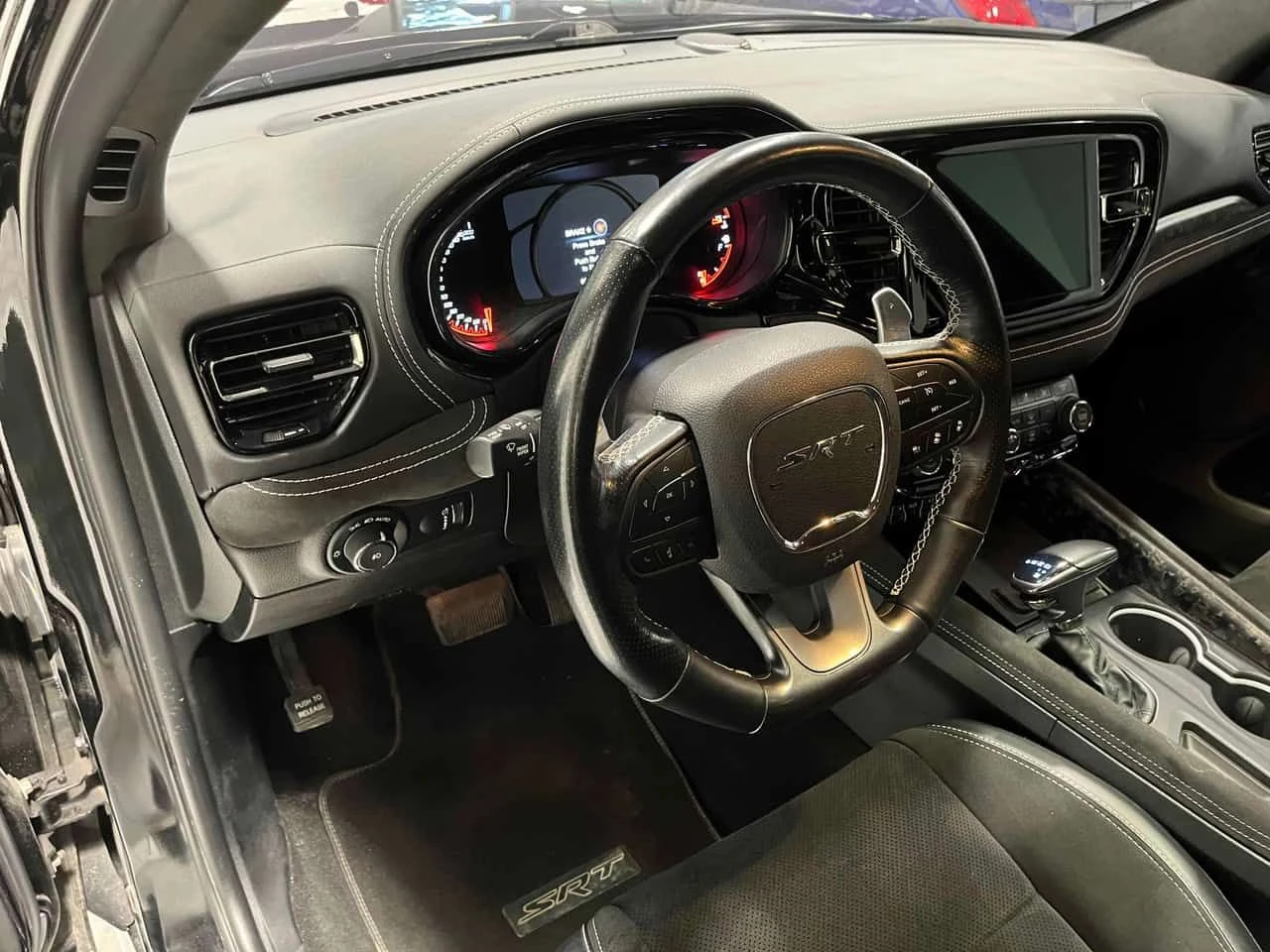 Dodge Durango SRT 392  CARFAX, снимка 6 - Автомобили и джипове - 55115945