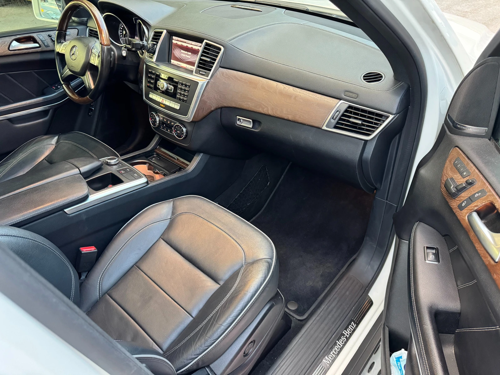 Mercedes-Benz GL 350 AMG Line Вакуум, снимка 9 - Автомобили и джипове - 55513079
