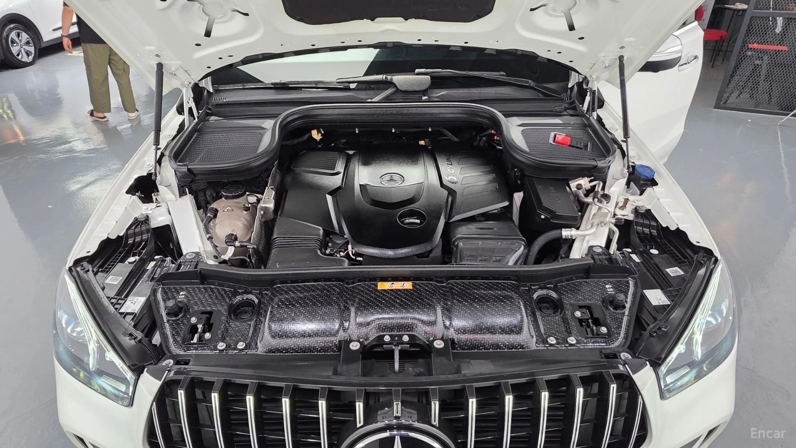 Mercedes-Benz GLE 400 BURMESTER| AIRMATIC| DISTRO| HUD| 360, снимка 7 - Автомобили и джипове - 56135663