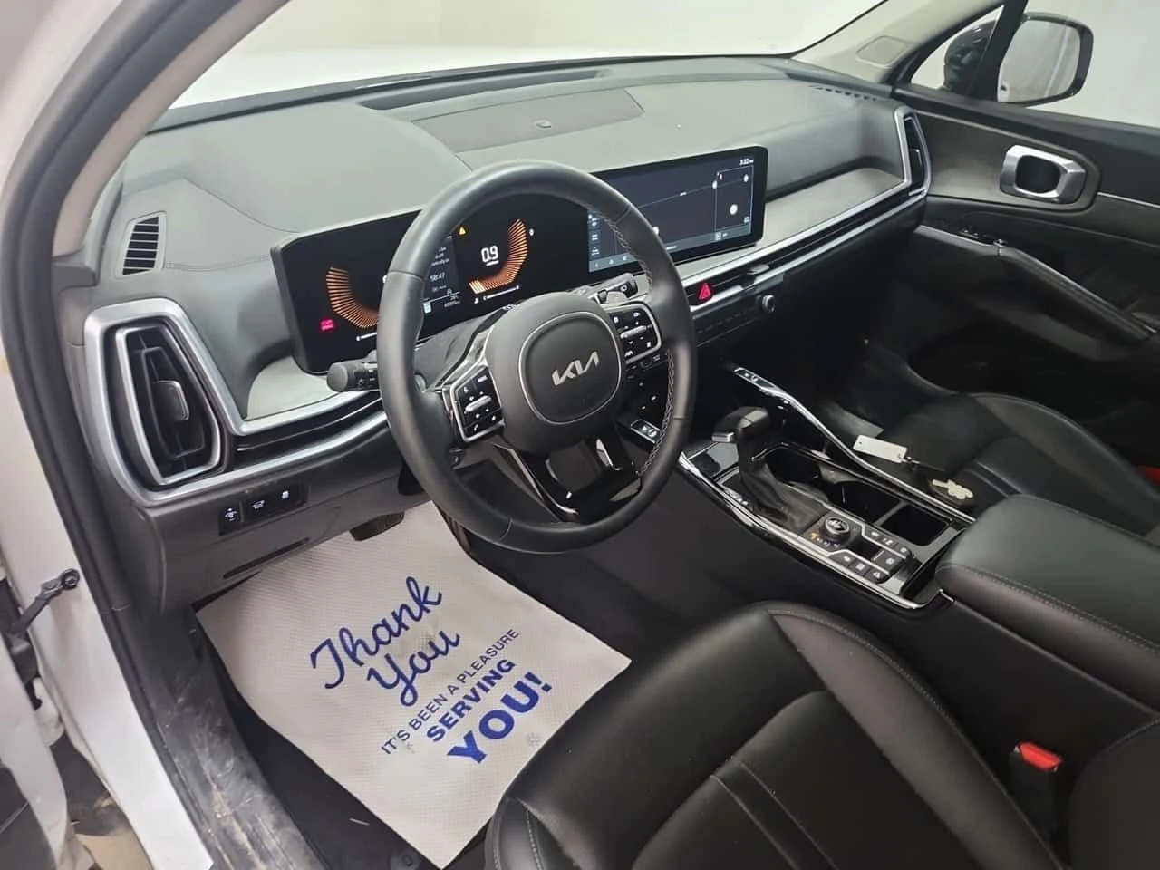Kia Sorento * Awd X line 4d Utility Awd* АВТОКРЕДИТ* , снимка 10 - Автомобили и джипове - 56259259