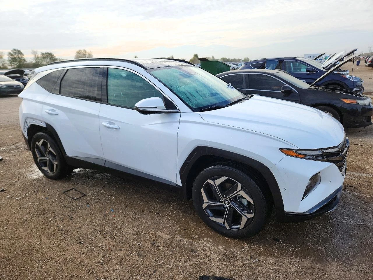 Hyundai Tucson 1.6l Limited, снимка 4 - Автомобили и джипове - 56663645