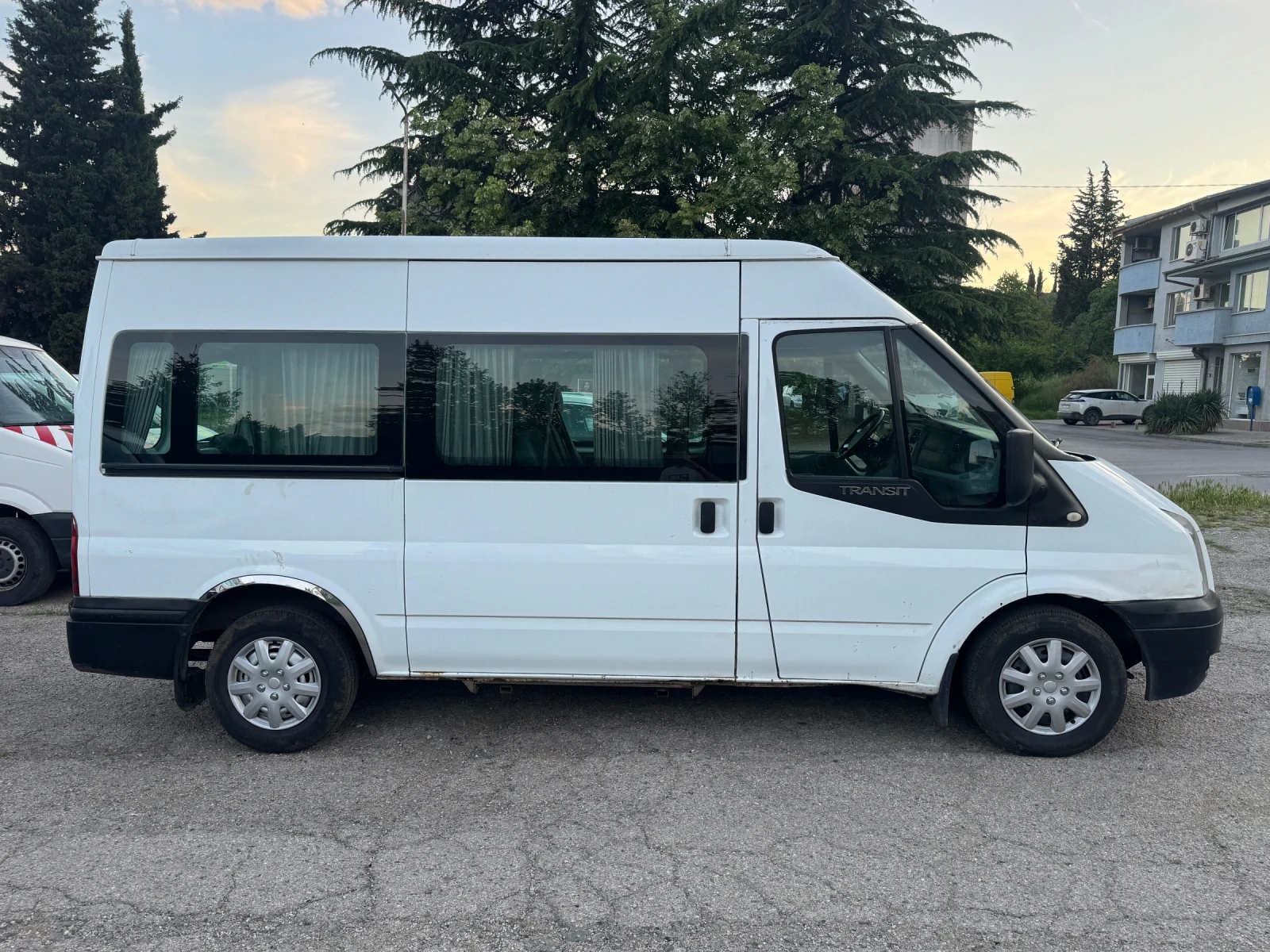 Ford Transit 9 места* Климатик* Maxi База, снимка 7 - Бусове и автобуси - 54635890