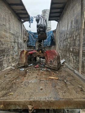 Volvo Fm 7 Самосвал 37м3 с кран, снимка 5