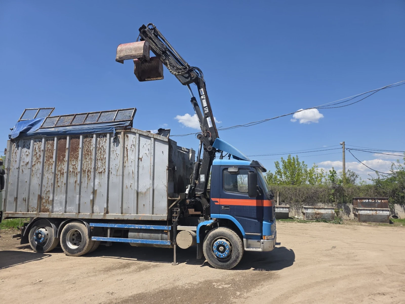 Volvo Fm 7 Самосвал 37м3 с кран, снимка 10 - Камиони - 53914900