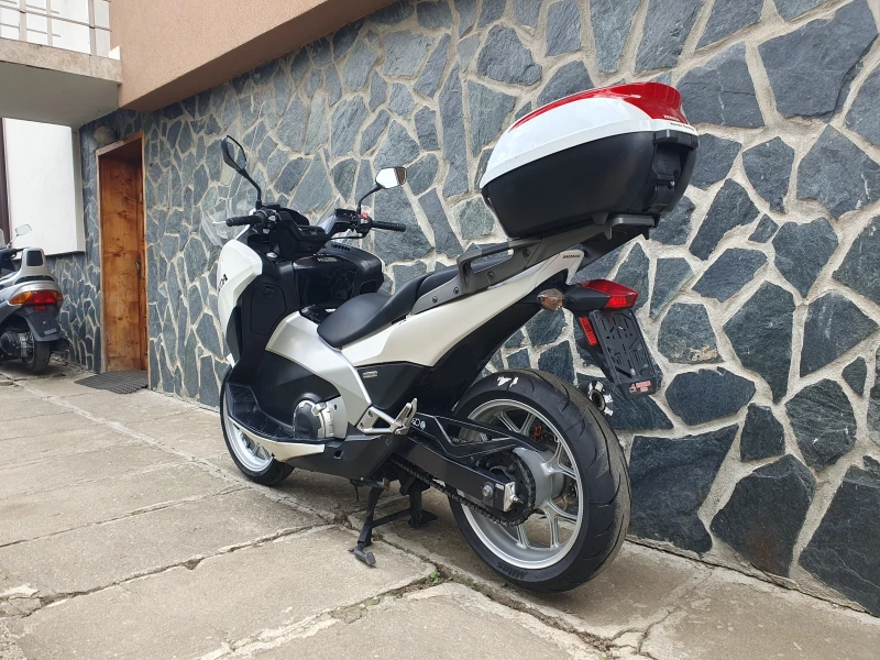 Honda Integra 700i ABS A2-категория, снимка 4 - Мотоциклети и мототехника - 49370795