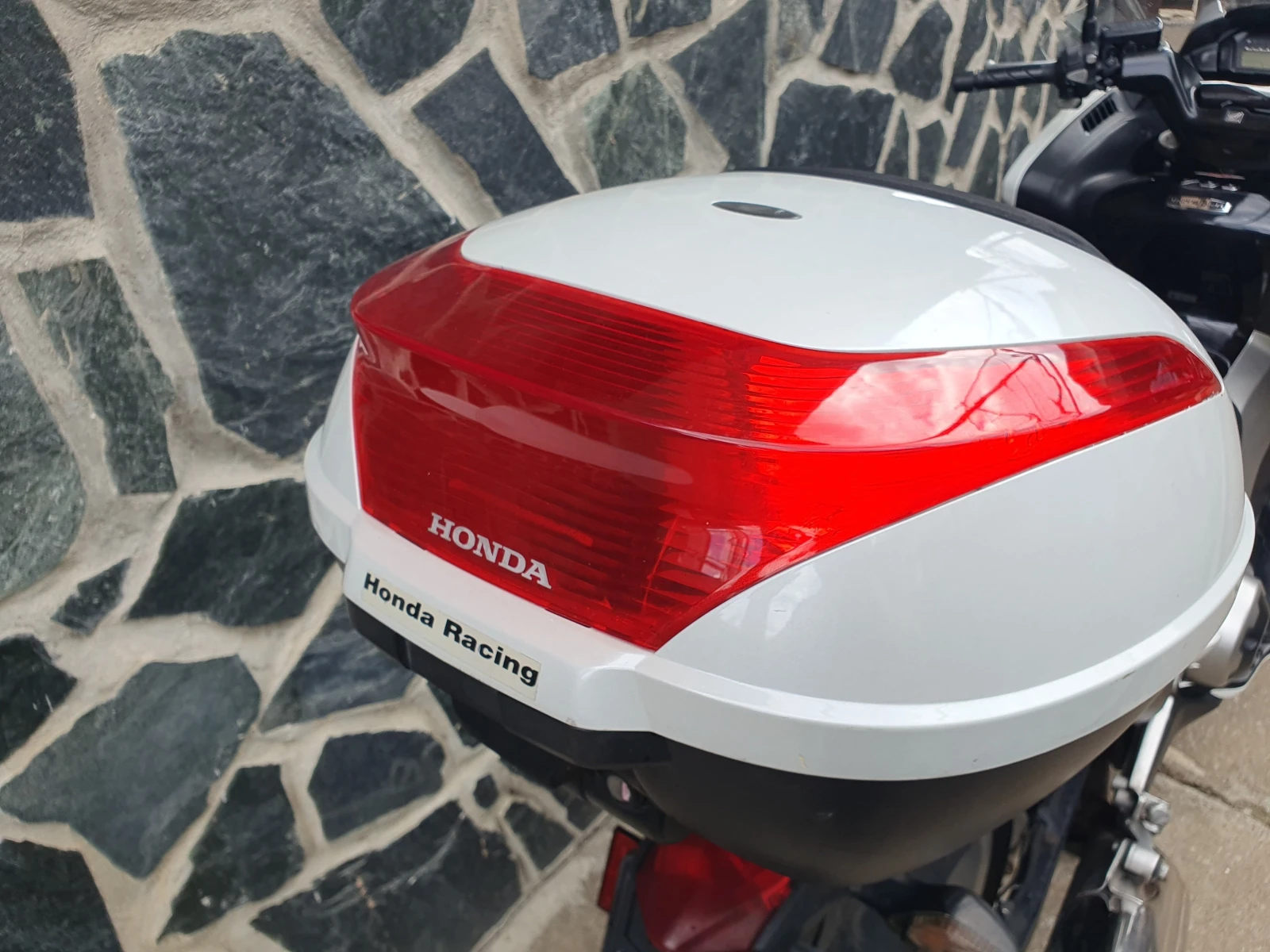 Honda Integra 700i ABS A2- | Mobile.bg   13