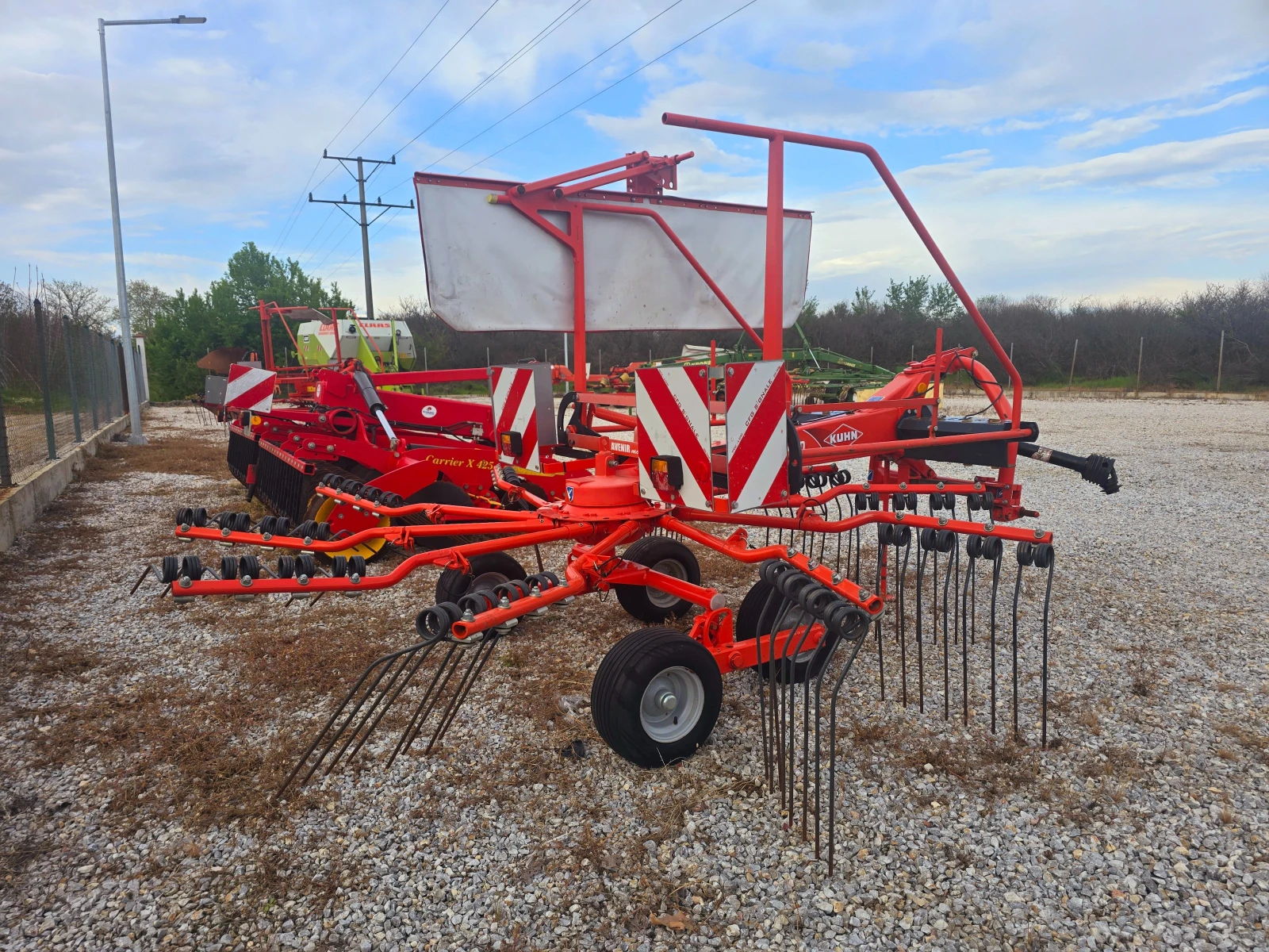 Сенообръщачка KUHN GA 3801 GM - изображение 4