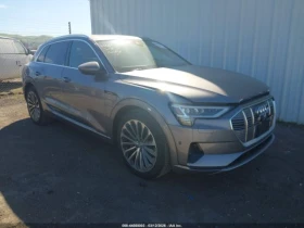 Audi E-Tron PREMIUMPLUS* PANO* ПОДГРЕВ* ОБДУХ* 360, снимка 1