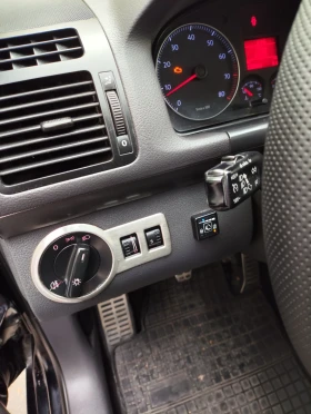 VW Touran 1.6i LPG, снимка 6