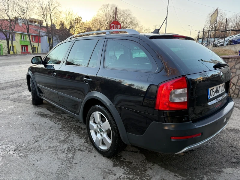 Skoda Octavia Scout, снимка 4 - Автомобили и джипове - 48740450