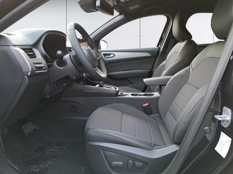 Renault Arkana TECHNO/143HP/CAM/NAVI/LED/KLESS/CPLAY/AMBI/510g, снимка 7 - Автомобили и джипове - 52213312
