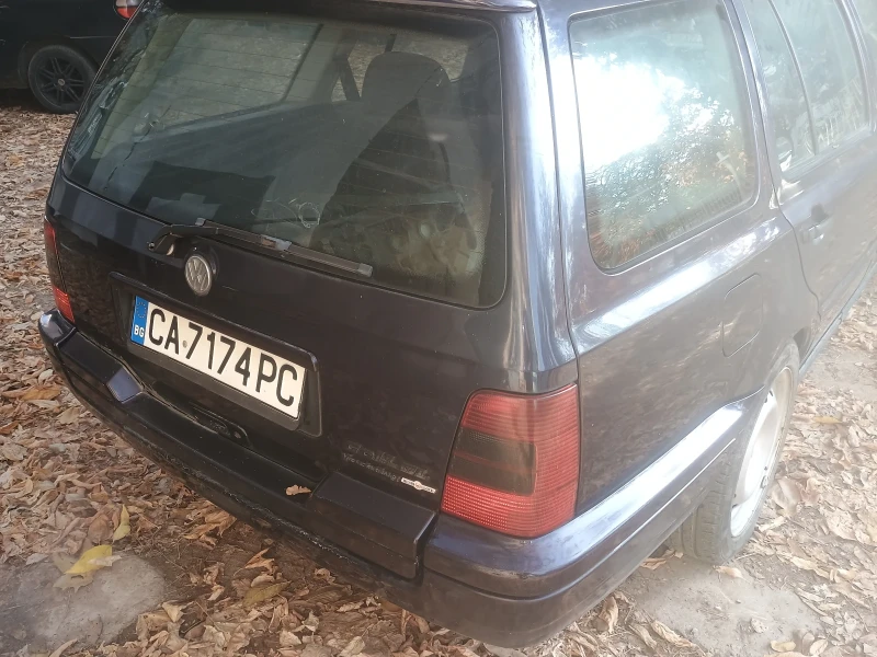 VW Golf 1, 6i 101 к с, снимка 5 - Автомобили и джипове - 52269718