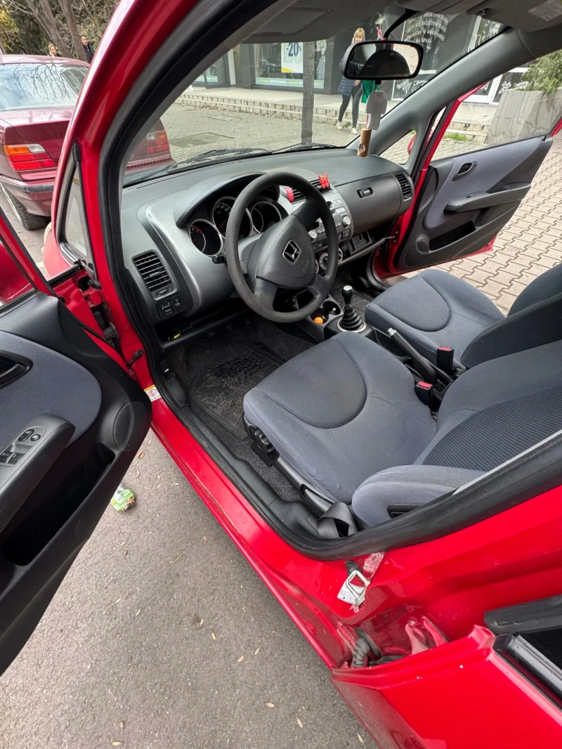 Honda Jazz, снимка 6 - Автомобили и джипове - 52516357