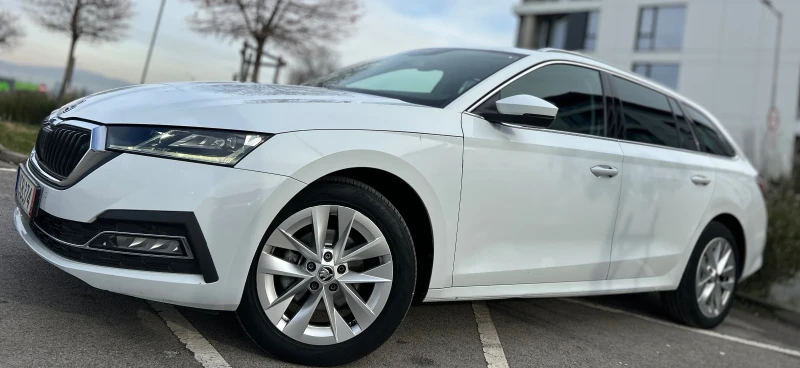 Skoda Octavia 2.0* TDI* DISTRONIC* FULL LED* PANORAMA, снимка 7 - Автомобили и джипове - 52629772