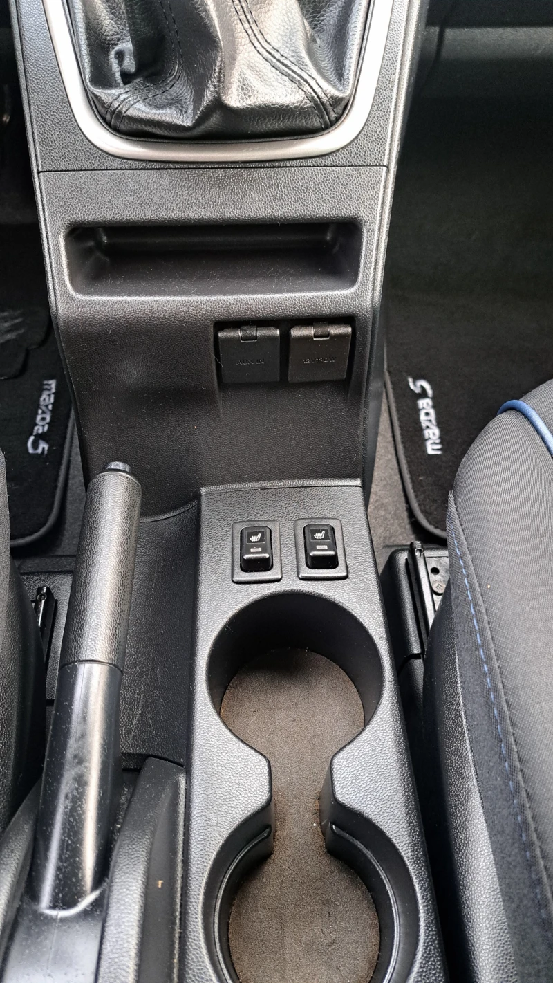 Mazda 5 2.0 БЕНЗИН  6+ 1 ТОП, снимка 11 - Автомобили и джипове - 52642469