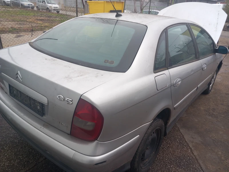 Citroen C5 2.2хди, снимка 2 - Автомобили и джипове - 52771171