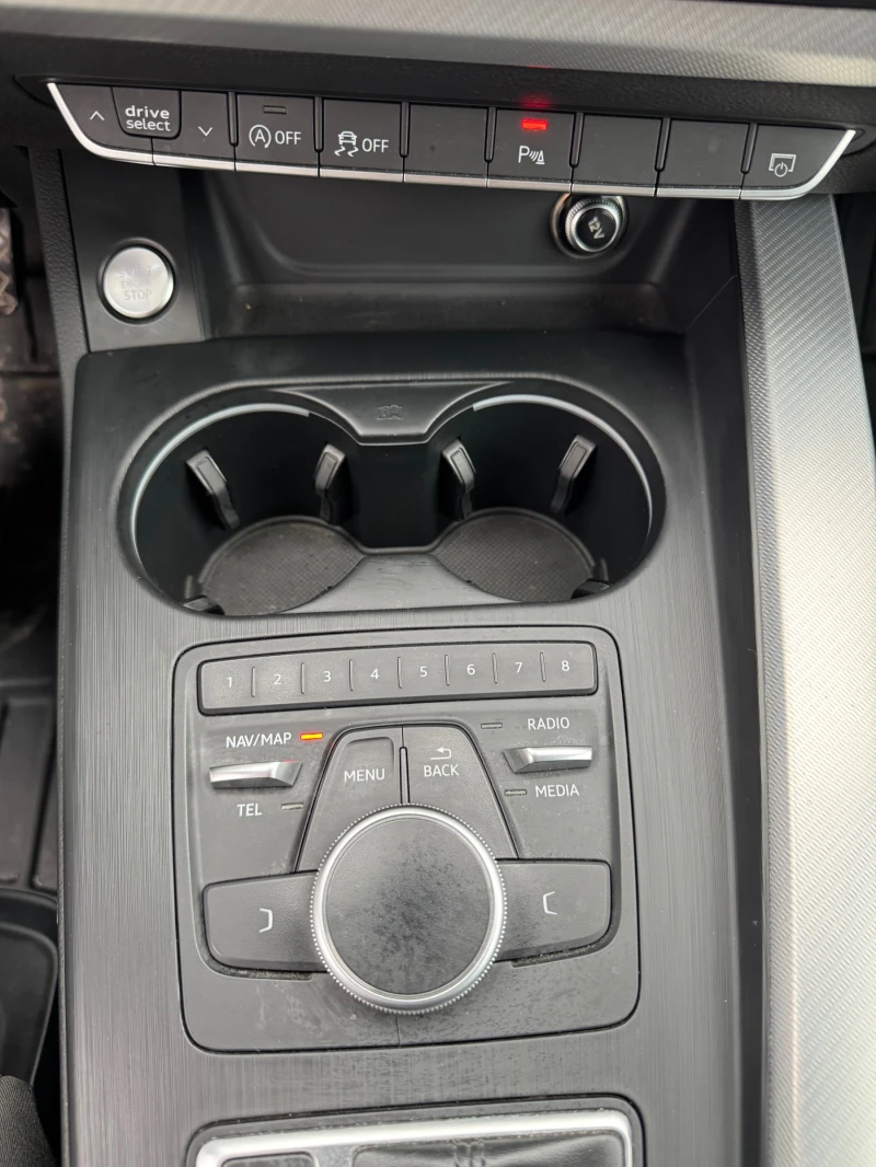 Audi A4 2.0TDI 4x4 Автоматик Германия, снимка 17 - Автомобили и джипове - 53363658