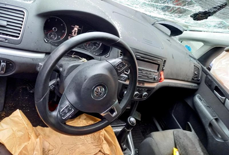 VW Sharan 2.0 DIESEL 116 PS, снимка 3 - Автомобили и джипове - 34402182