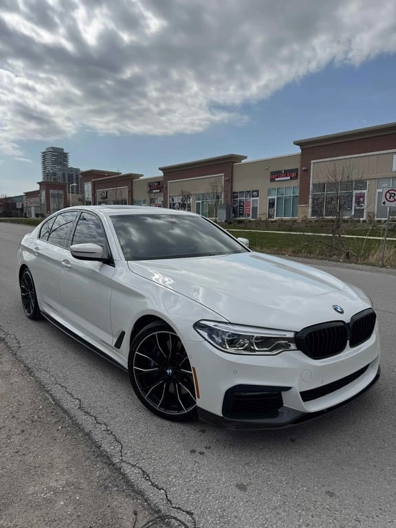 BMW 540 540i xDrive  CARFAX, снимка 3 - Автомобили и джипове - 53000670