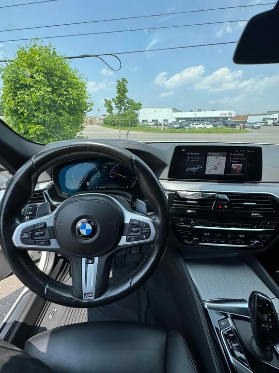 BMW 540 540i xDrive  CARFAX, снимка 9 - Автомобили и джипове - 53000670