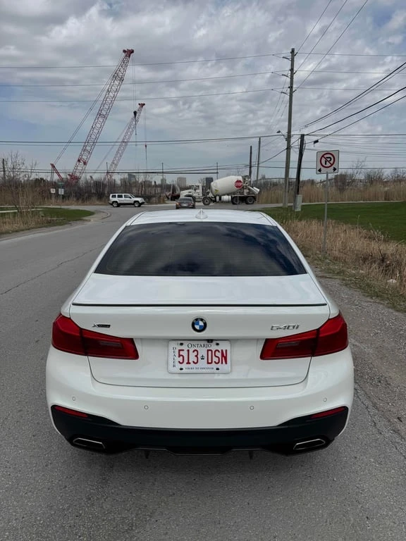 BMW 540 540i xDrive  CARFAX, снимка 4 - Автомобили и джипове - 53000670