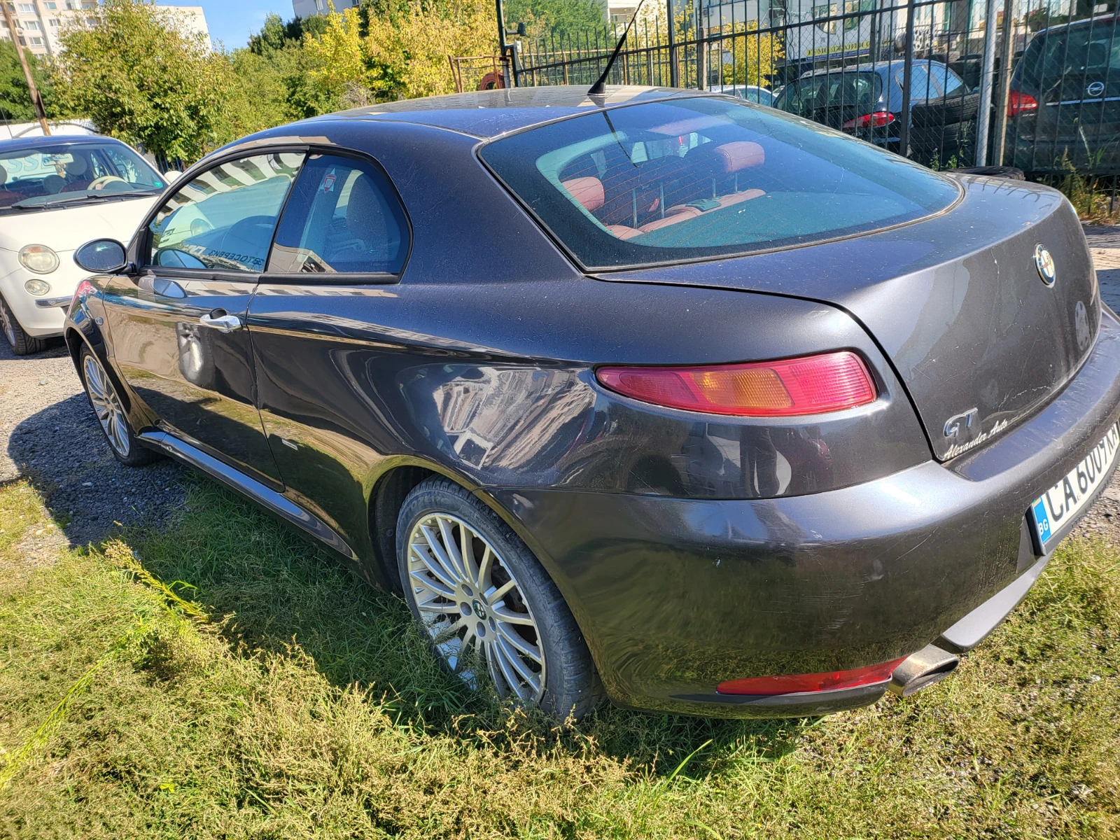 Alfa Romeo Gt 2.0i - изображение 5