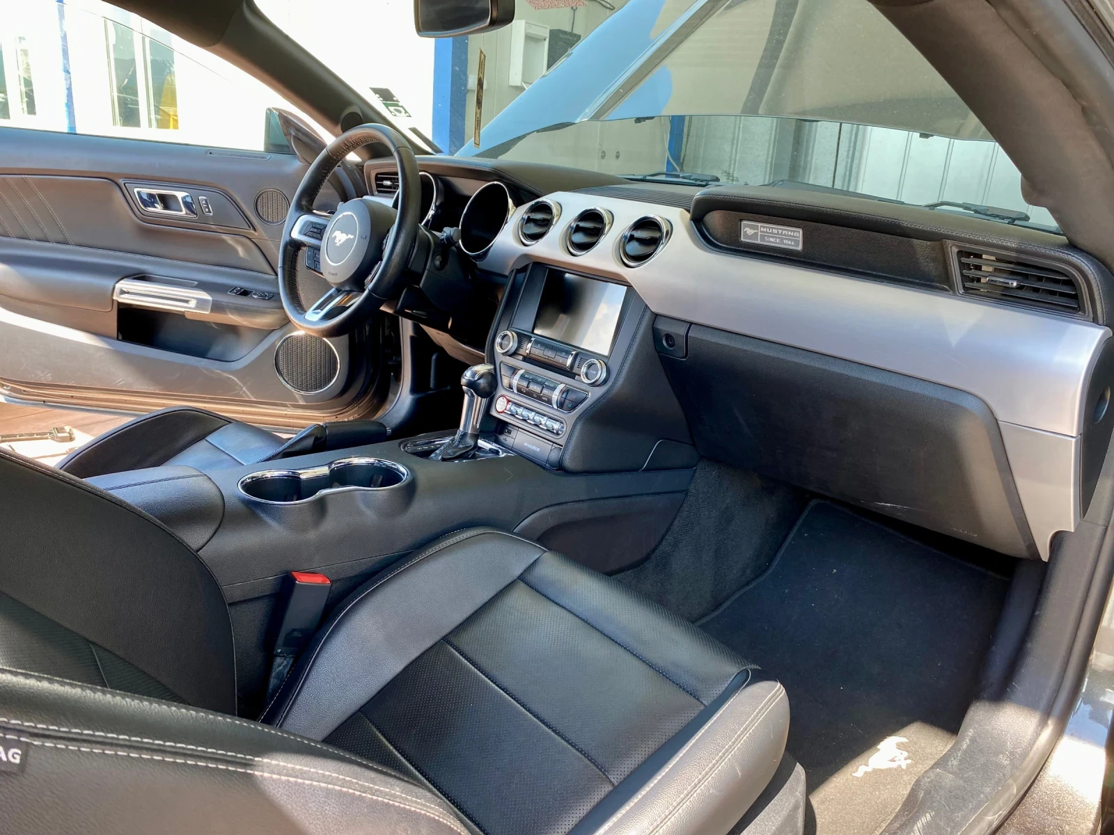 Ford Mustang GT 5.0 - изображение 8