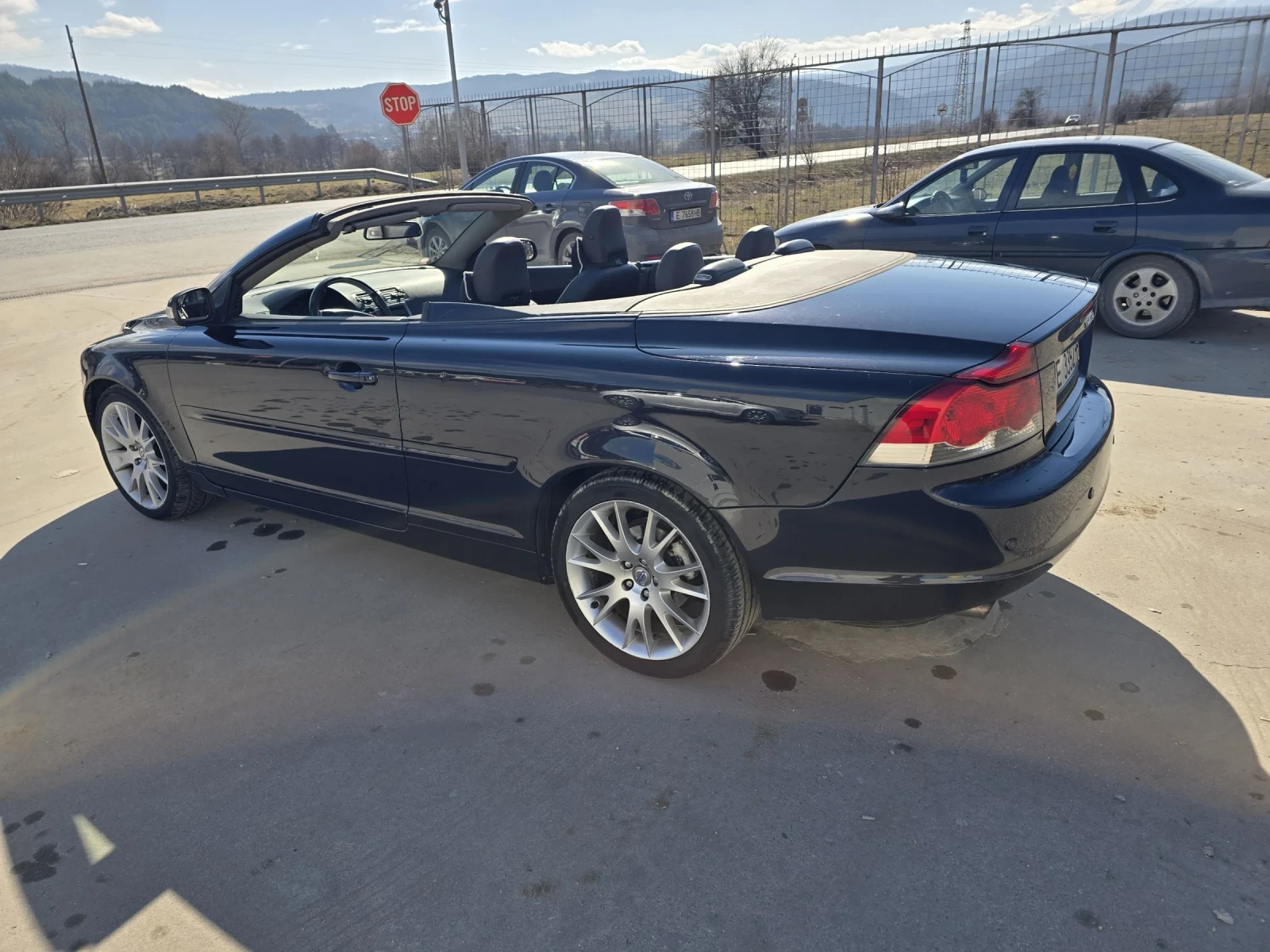 Volvo C70 Кобрио 2.4 185 к - изображение 2